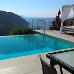 Sunny Ilios Over Mikros * Fternon