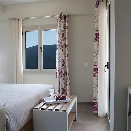 Sunny Ilios Over Mikros Fternon