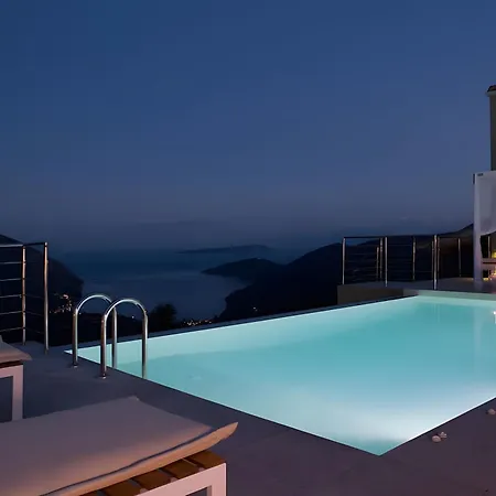 Sunny Ilios Over Mikros Fternon