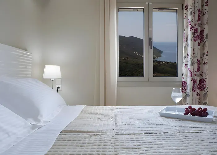 Sunny Ilios Over Mikros Villa *